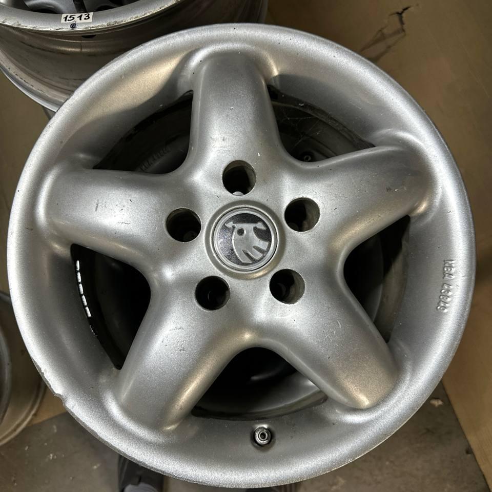 Диски БЕЗ НАЗВИ 15 5x112