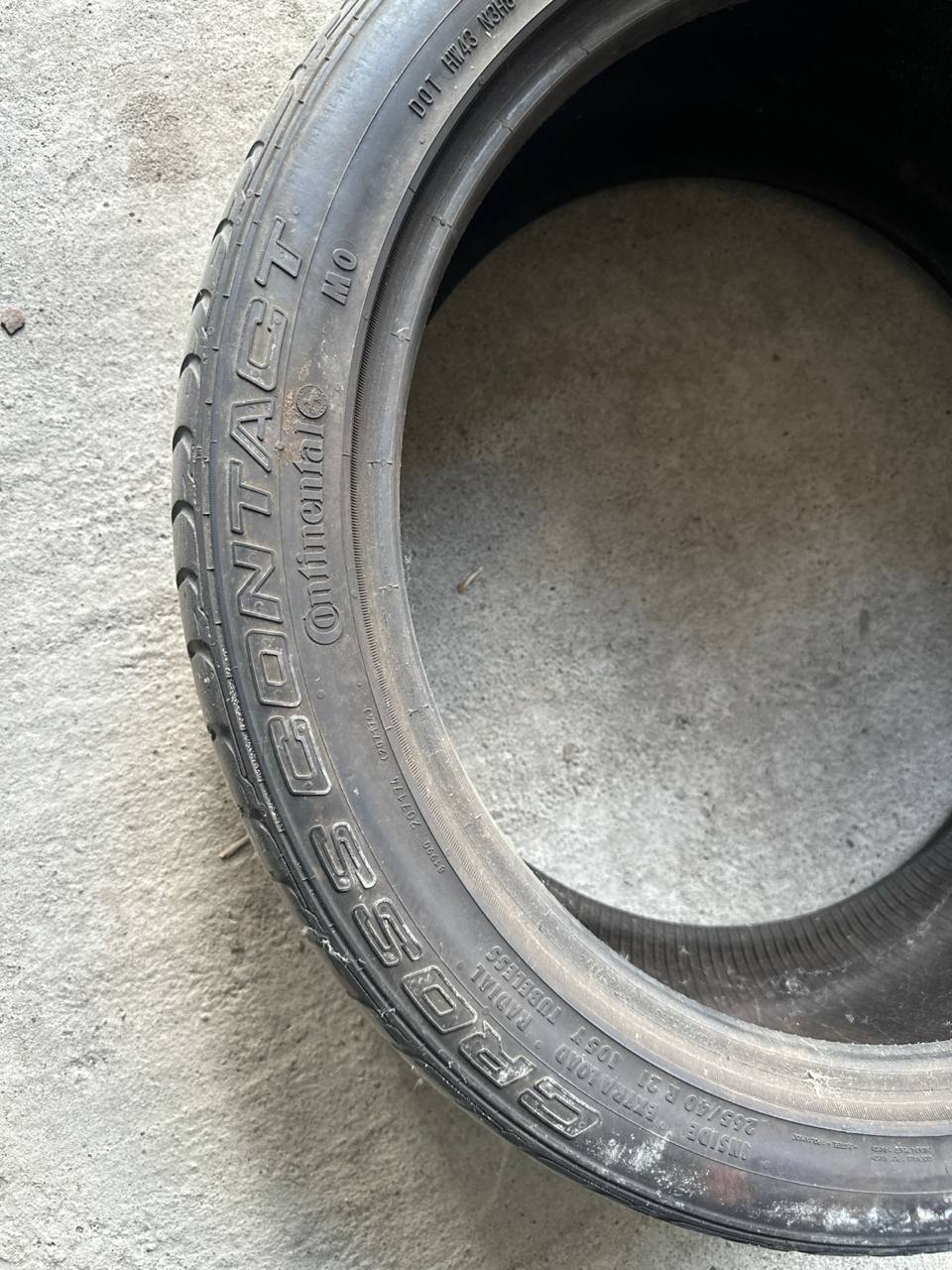 Шини Continental Cross Contact UHP 265/40R21 105Y