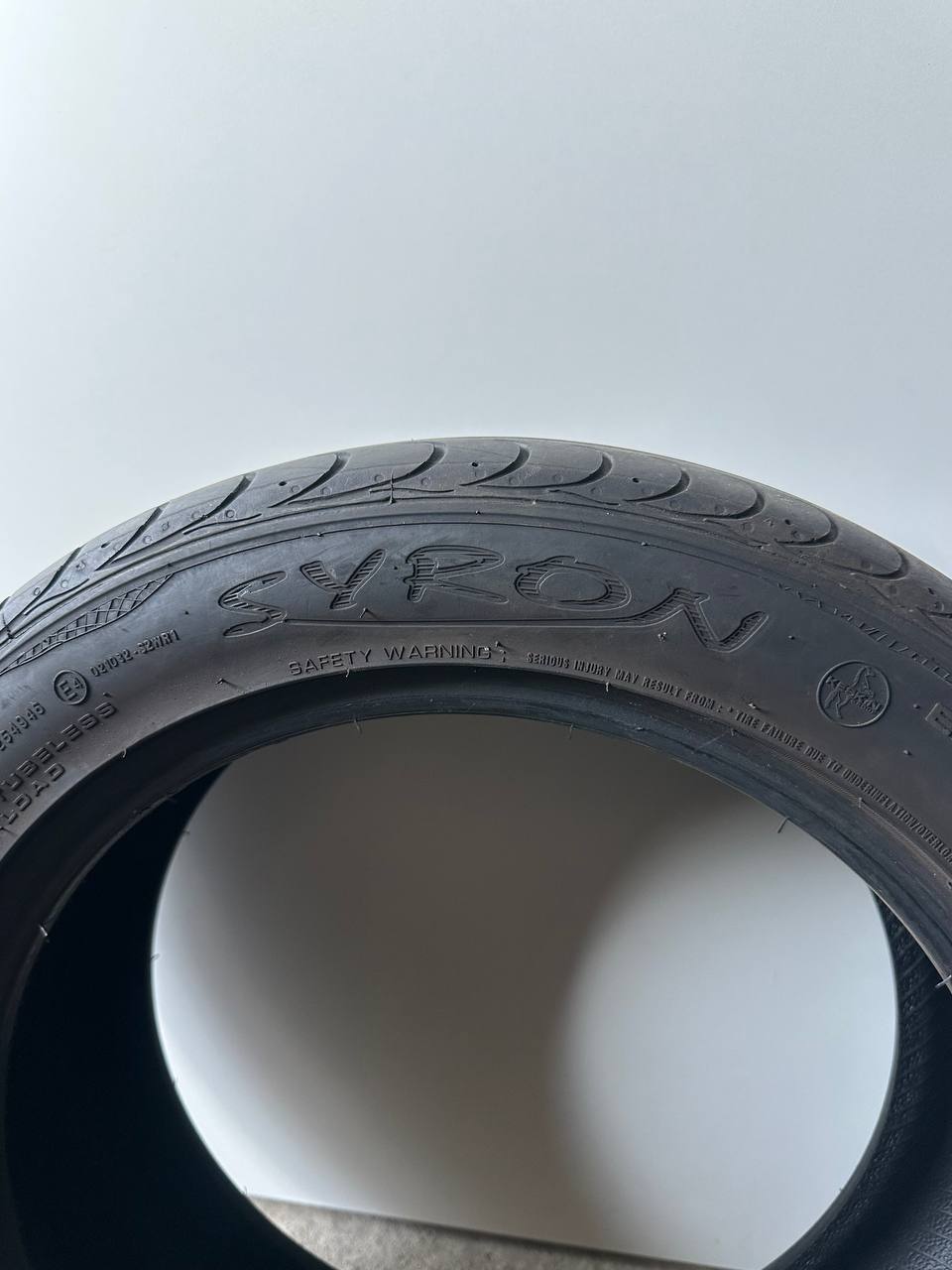 Шини Syron Race 1 185/55R15 86V