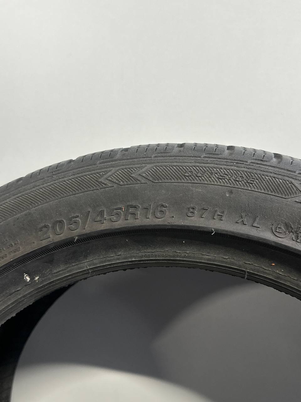 Шини Minerva Ice-plus s210 205/45R16 87H