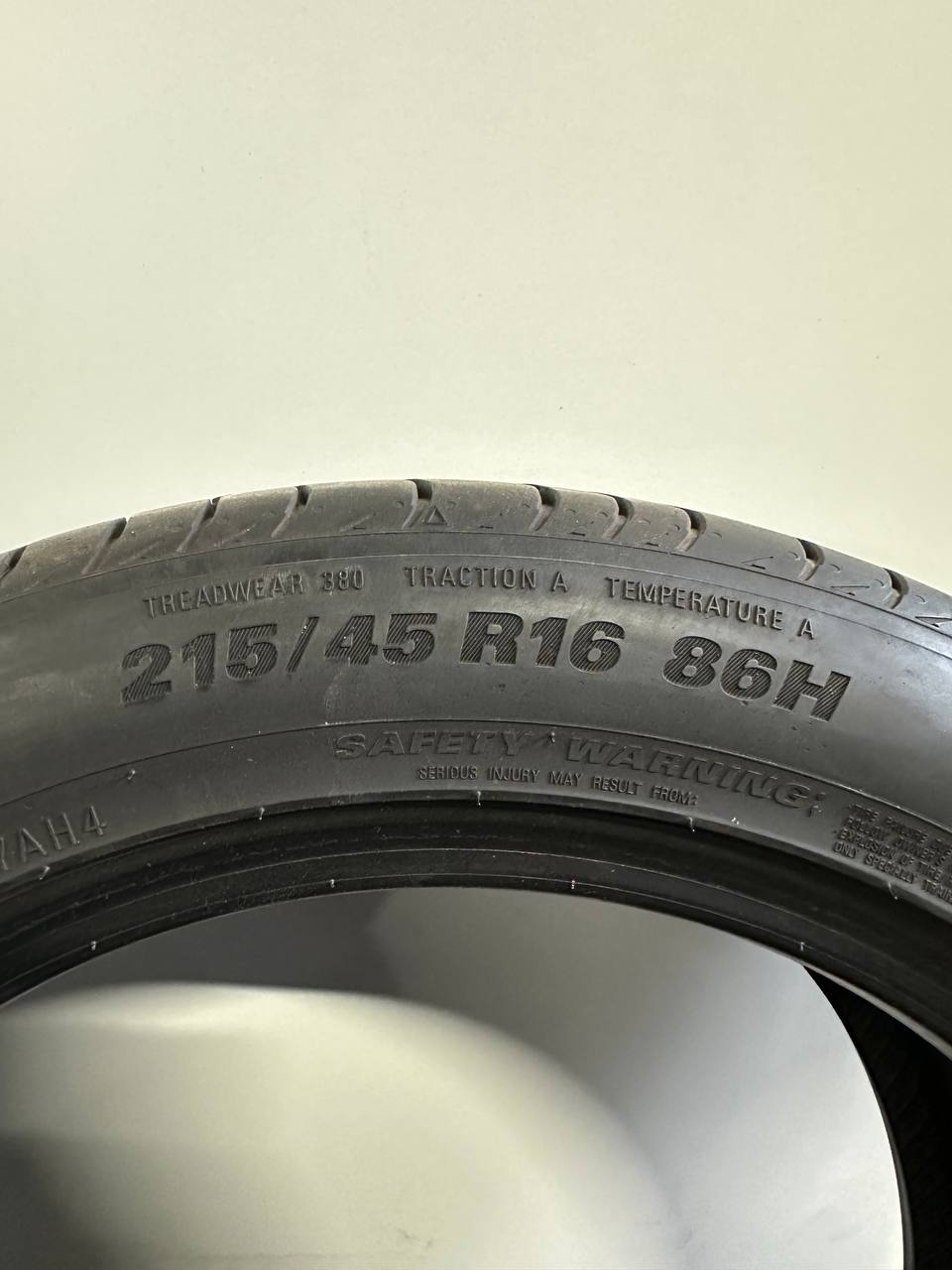 Шини Kumho Ecsta HS51 215/45R16 86H