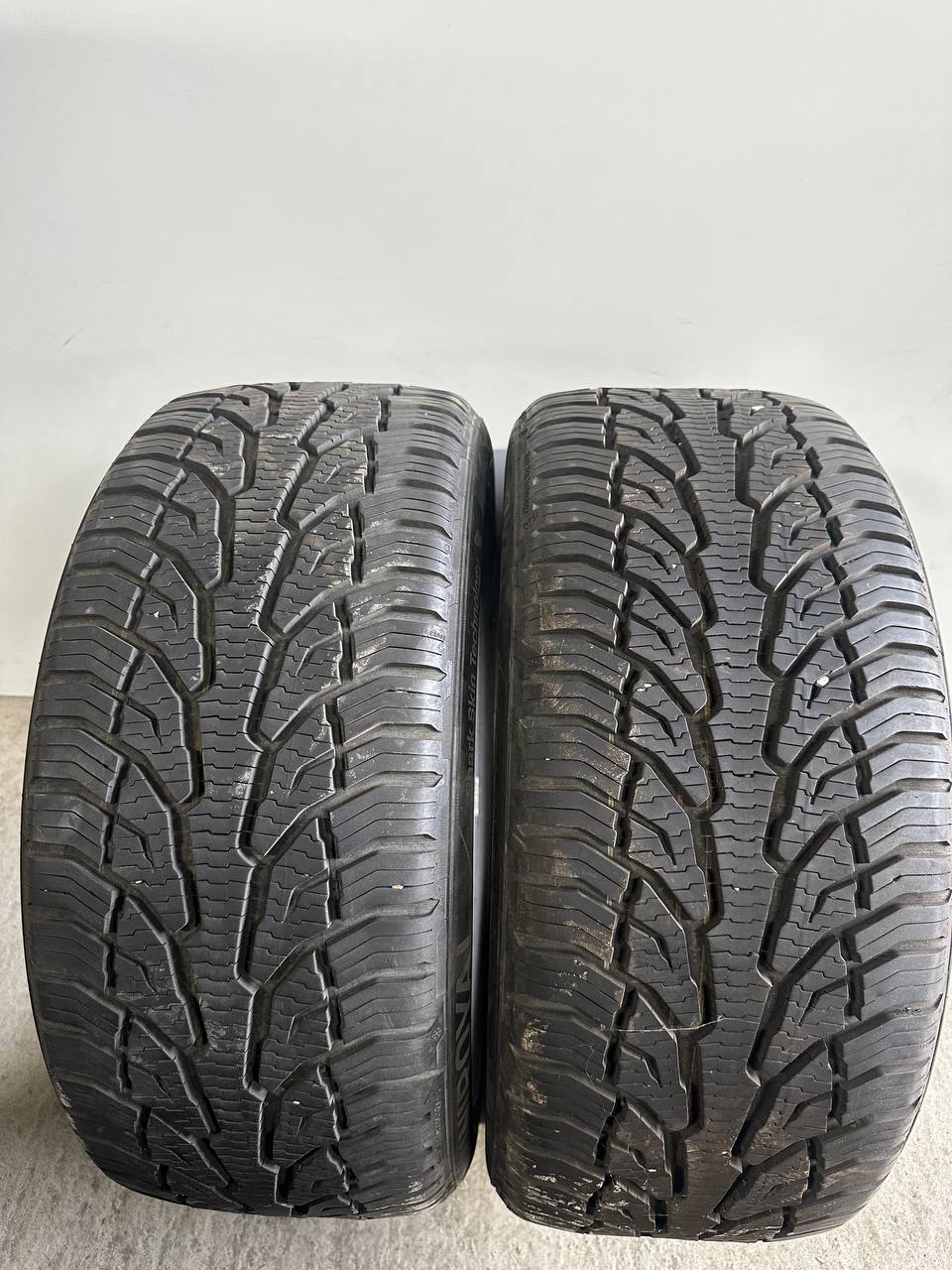Шини Uniroyal AllSeasonExpert 2 235/45R17 97V