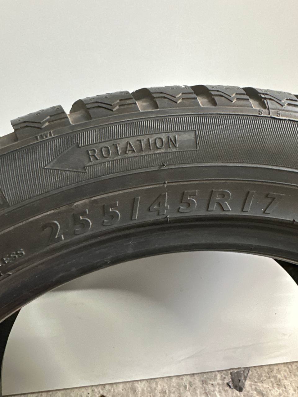 Шини Dunlop Sp Winter Sport M3 255/45R17 98V