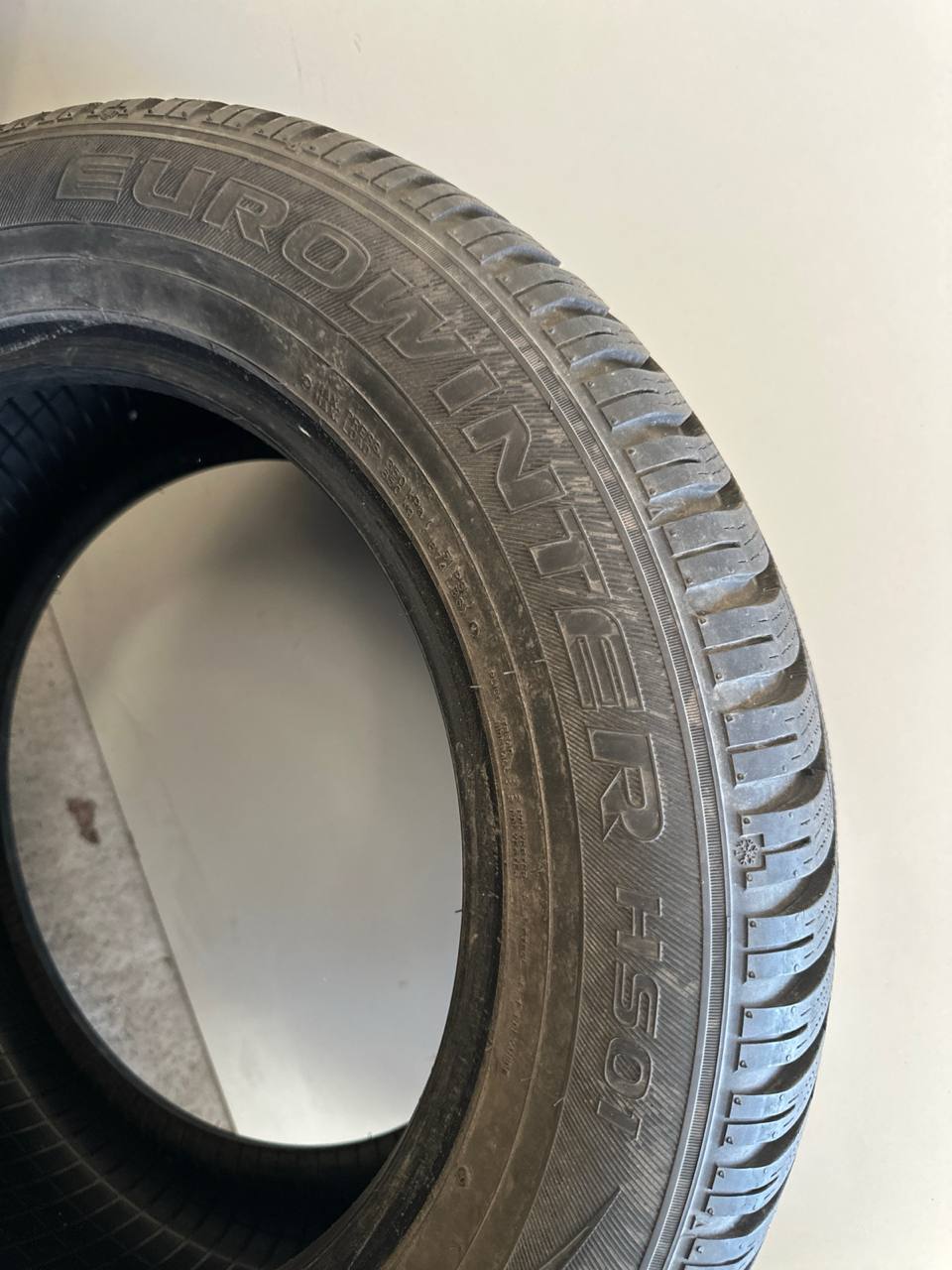 Шини Falken EuroWinter HS01 245/55R17 102V