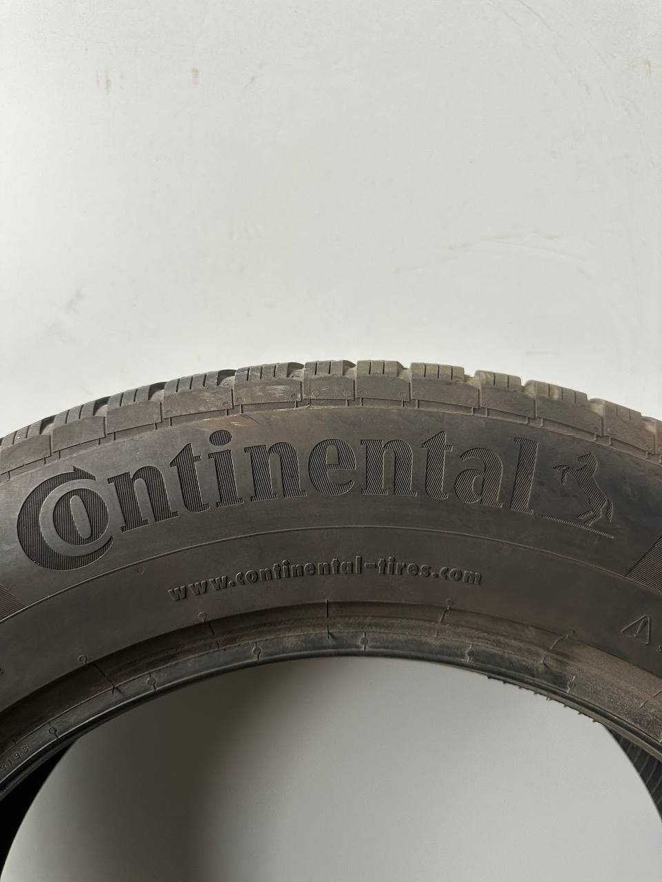 Шини Continental Winter Contact TS850 p 215/65R17 99H
