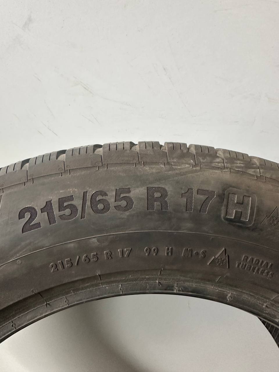 Шини Continental Winter Contact TS850 p 215/65R17 99H