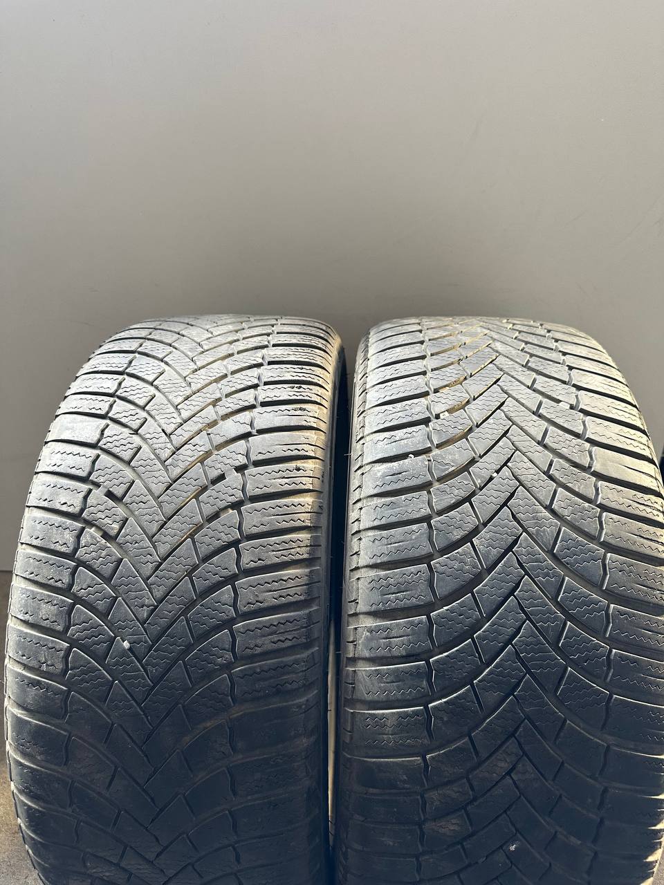 Шини Bridgestone Blizzak LM005 235/45R17 97V