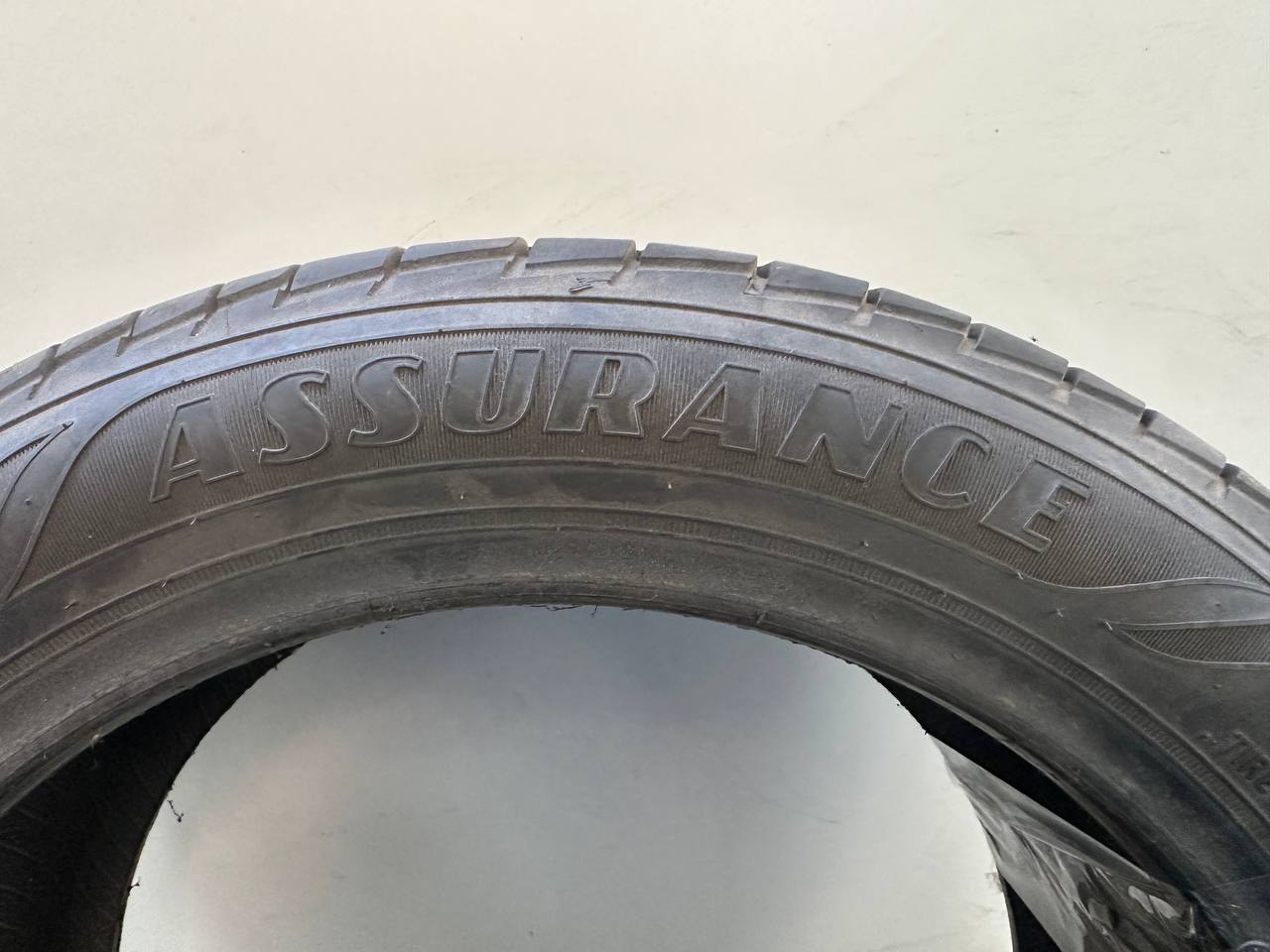 Шини Goodyear Assurance MaxLife 215/50R17 95V
