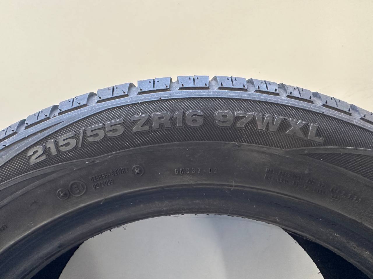 Шини Zeetex HP1000 215/55R16 97W