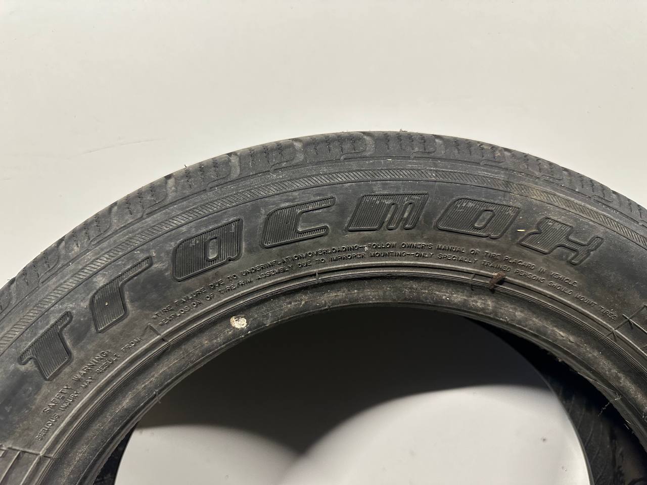 Шини Tracmax Ice Plus s210 175/60R15 81H