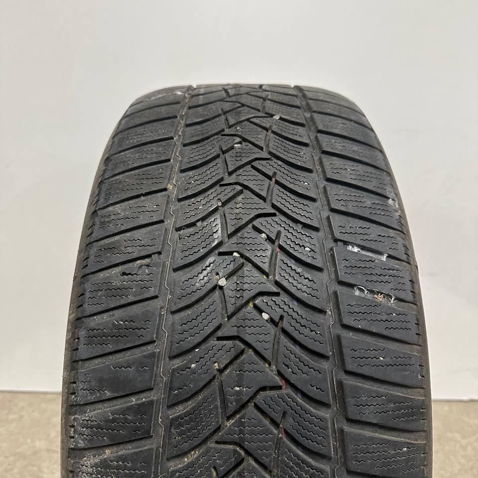 Шини Dunlop Winter sport 5 245/45R18 100V