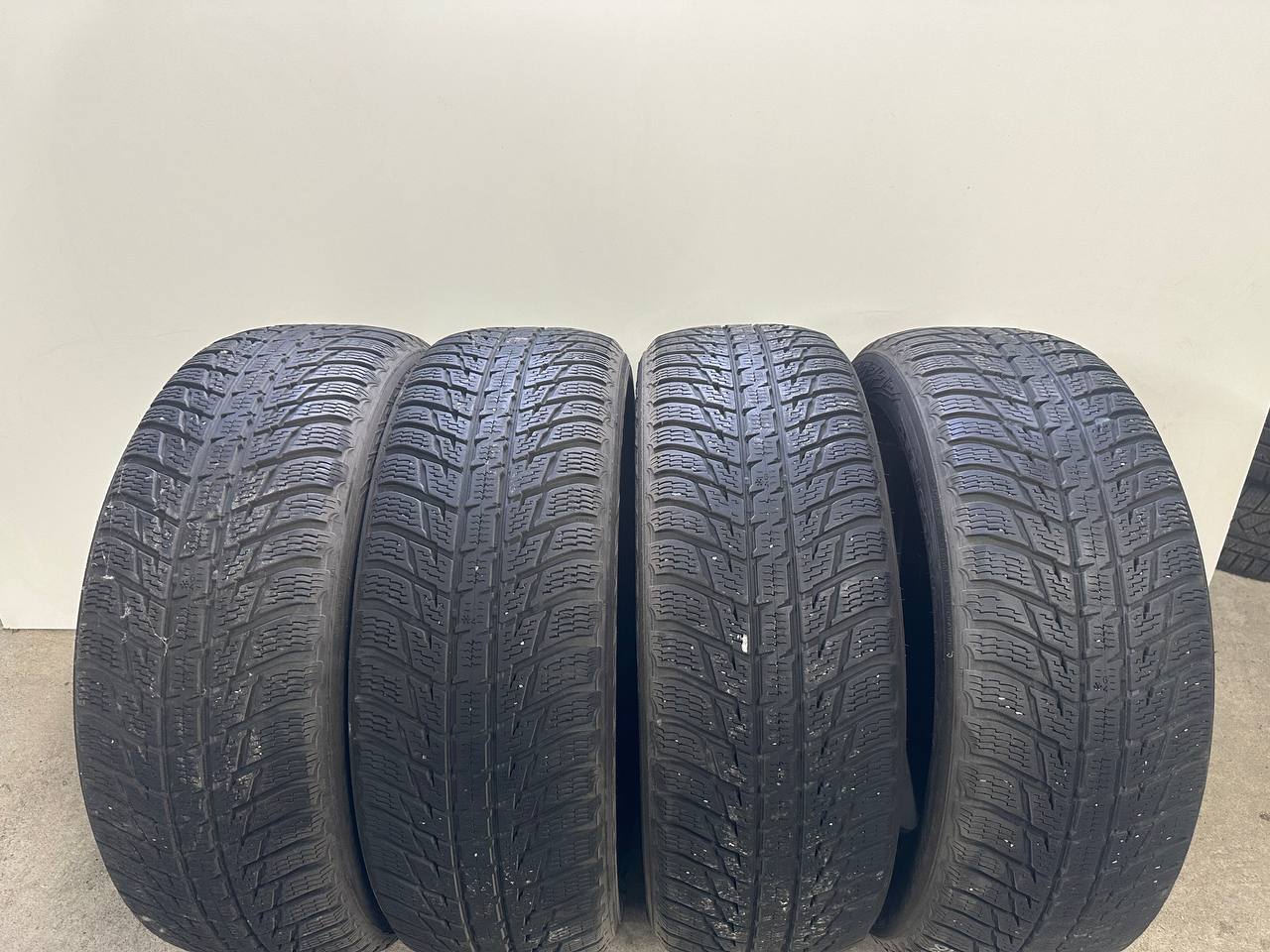 Шини Nokian WR SUV 3 235/60R18 107V