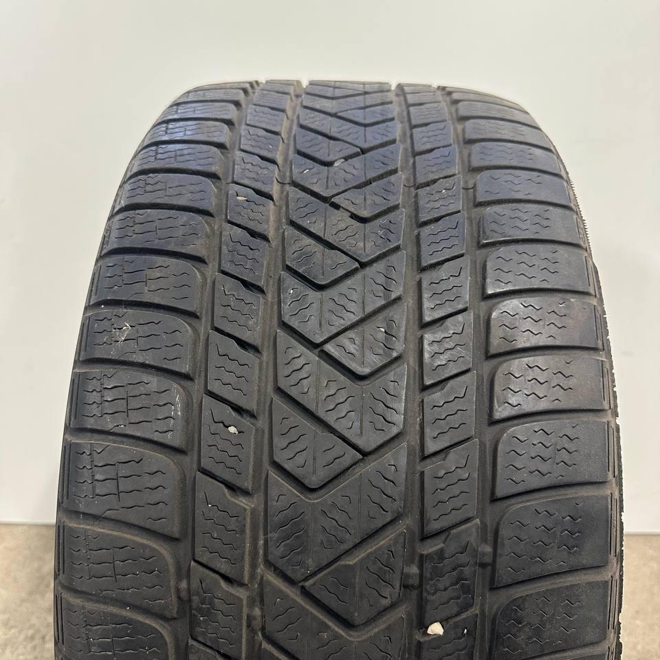 Шини Pirelli Sottozero 3 275/40R18 103V