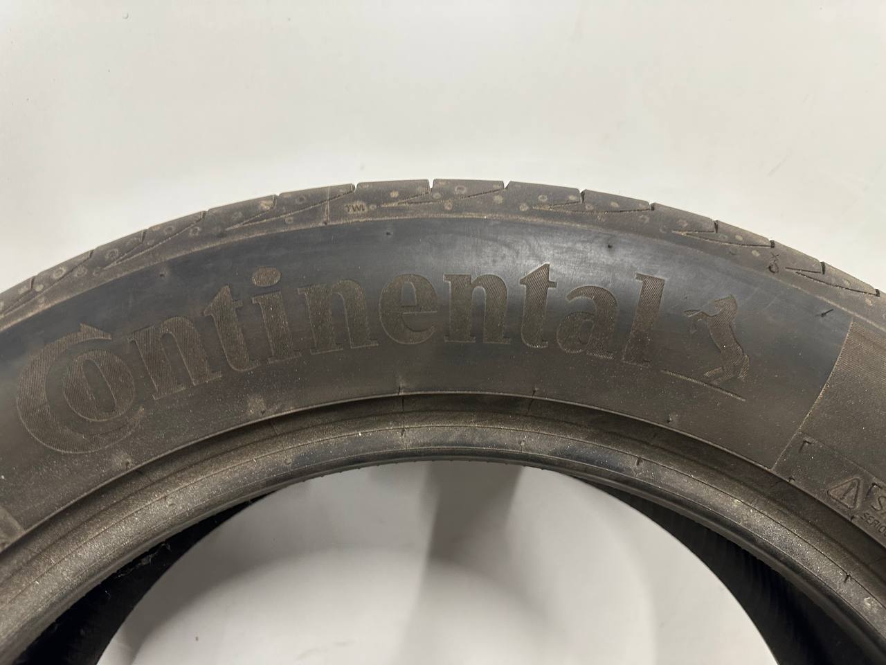 Шини Continental PremiumContact 6 225/55R18 98V