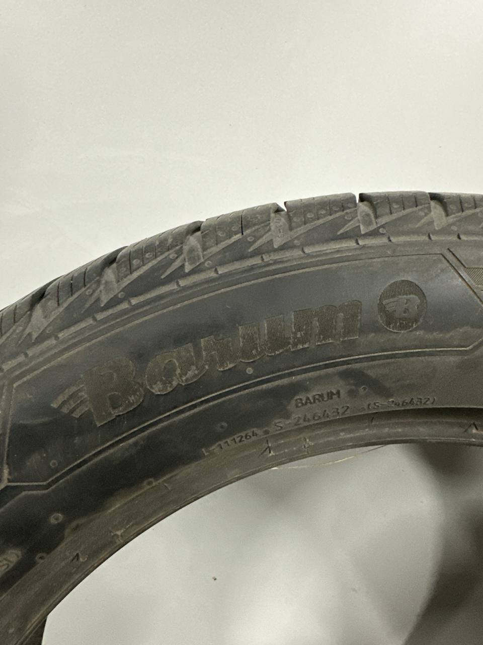 Шини Barum Polaris 5 235/55R18 104H