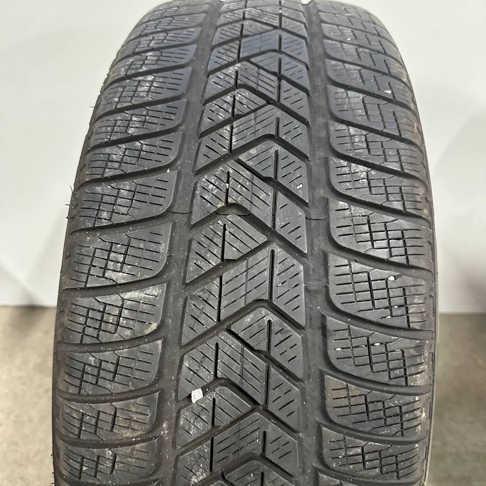 Шини Pirelli Scorpion winter 235/55R18 101V