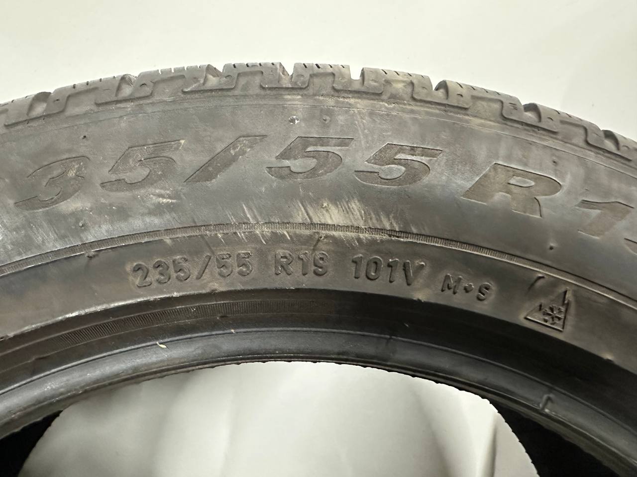 Шини Pirelli Scorpion winter 235/55R18 101V